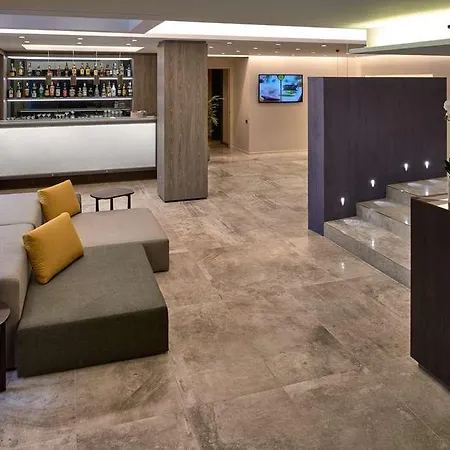 科莫酒店 4* 科莫