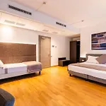 Otel Hotel Como 4*