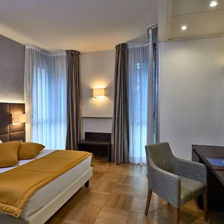 Hotel Como מלון קומו