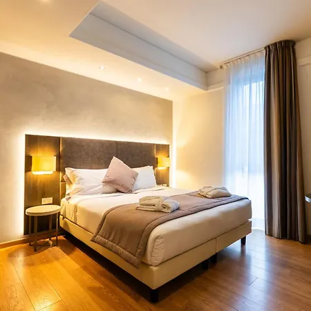 Hotel Como Hotel 4*