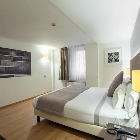 Hotel Como Hotel 4*