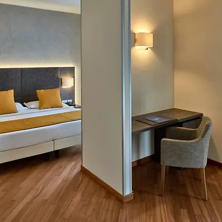 Hotel Hotel Como 4*