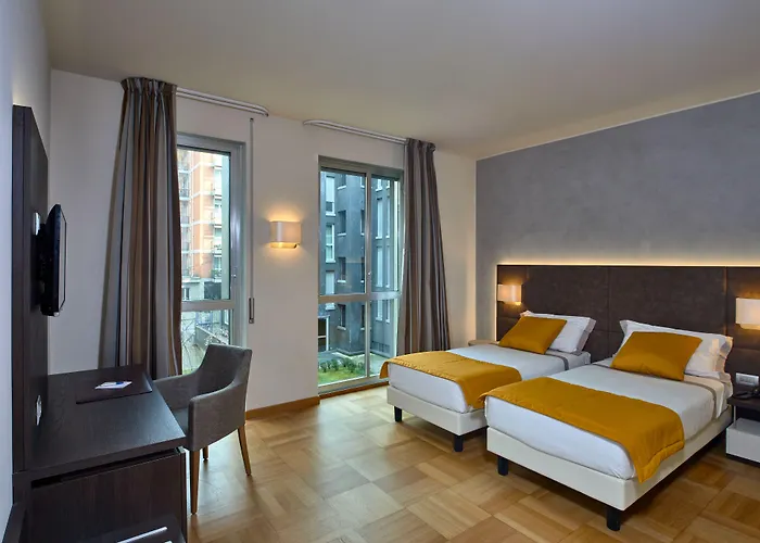 Hotell Hotel Como 4*