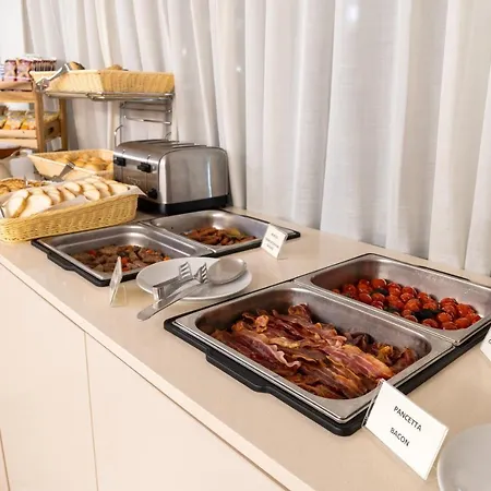 Hotel Como 4* קומו