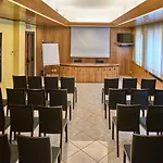 Hotel Como 4*
