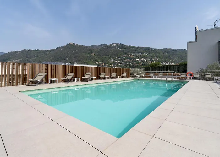 Hotel Como 4*